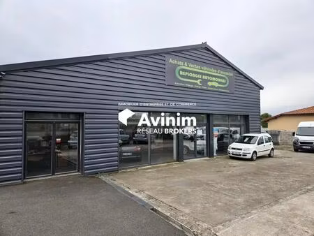 location commerce replonges 01750 831m²