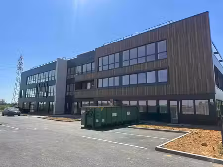vente bureaux saint-martin-du-vivier 76160 142m²