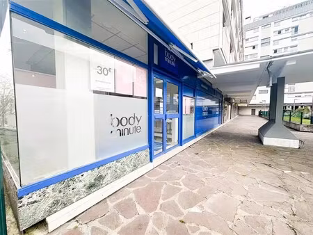 location bureaux 120 m²