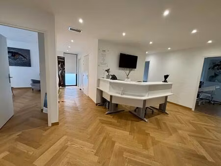 vente bureaux 112 m²