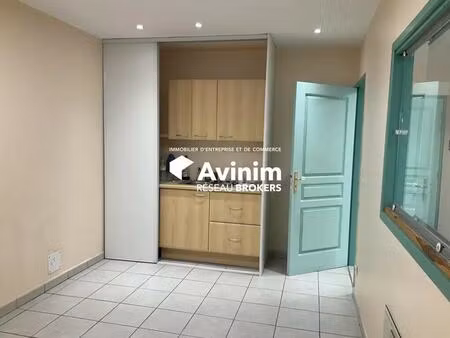 vente bureaux 68 m²