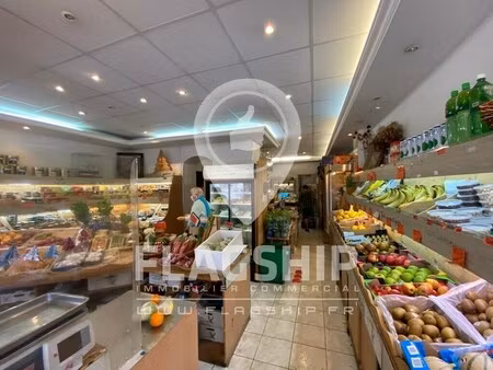location commerce issy les moulineaux 92130 85m²