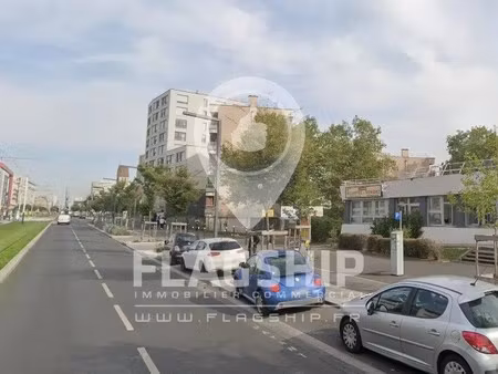 location commerce ivry sur seine 94200 1072m²