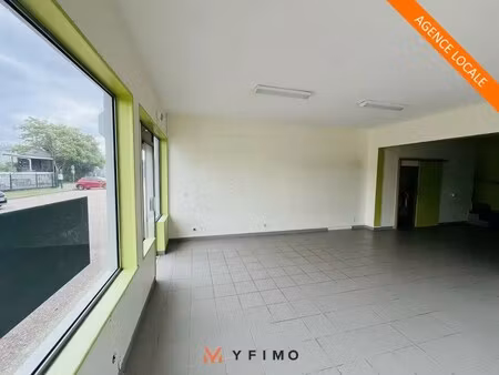 location commerce 130 m²