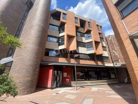 vente bureaux 2 688 m²