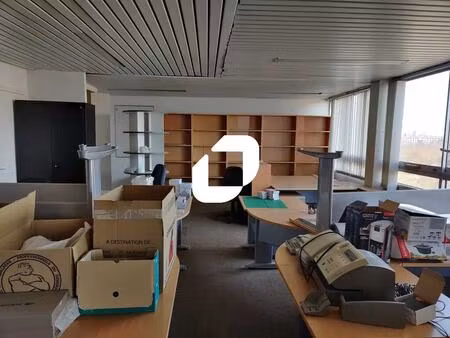 vente bureaux 600 m²