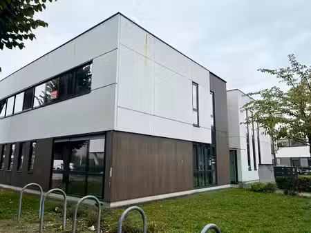 vente bureaux 95m² à 157m²