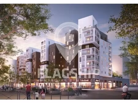 location commerce aubervilliers 93300 172m²
