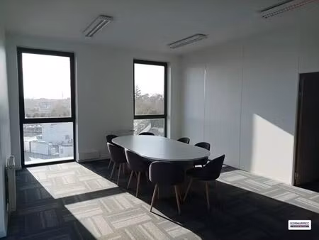 vente bureaux 97 m²