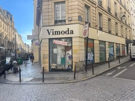 location commerce 237 m²