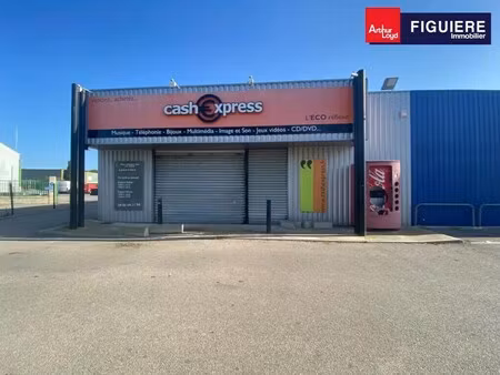 location commerce 400 m²