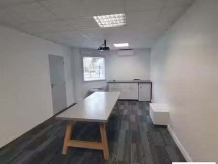 vente bureaux eybens 38320 139m²