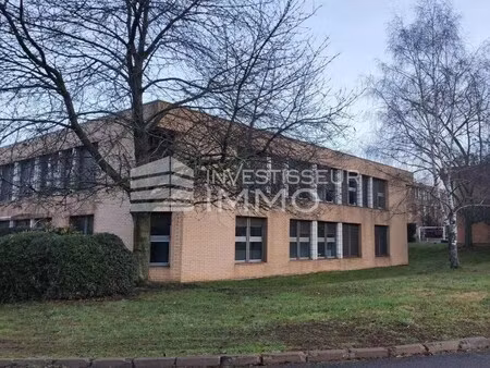 vente bureaux 892 m²