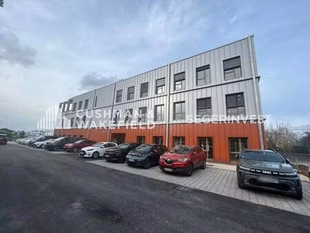 vente bureaux 124 m² à 2 846 m²
