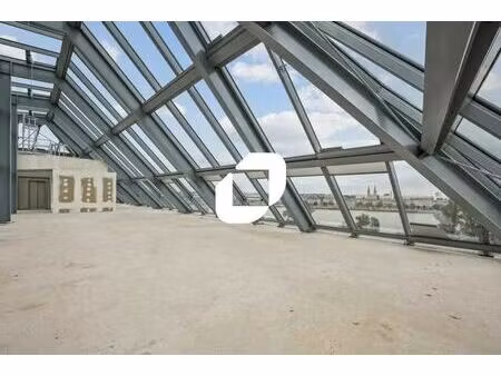 vente bureaux 296 m² à 837 m²