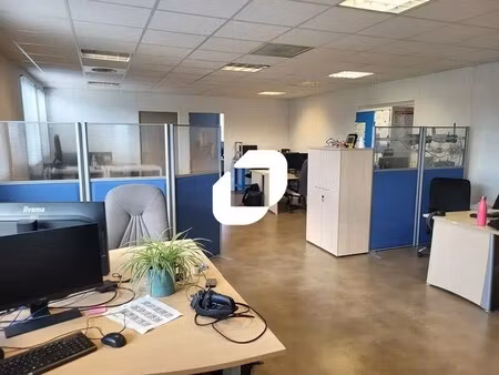 vente bureaux 750 m²