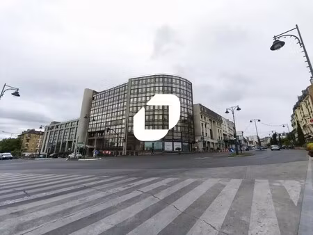 vente bureaux 122 m² à 163 m²