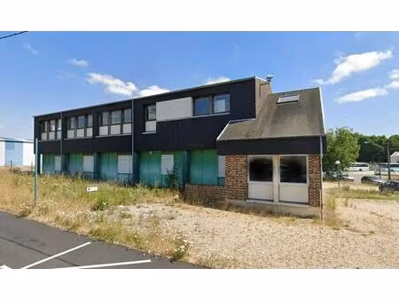 vente bureaux 753 m²