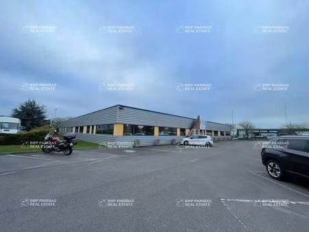 vente bureaux 978 m²