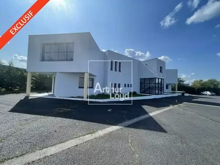 vente bureaux 650 m²