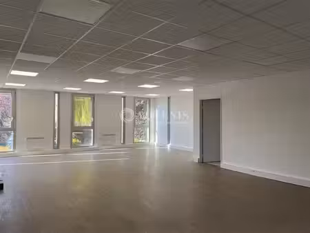 vente bureaux vélizy-villacoublay 78140 78m² à 373m²