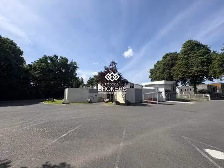 vente commerce 790 m²