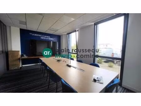 vente entrepôt 540 m²