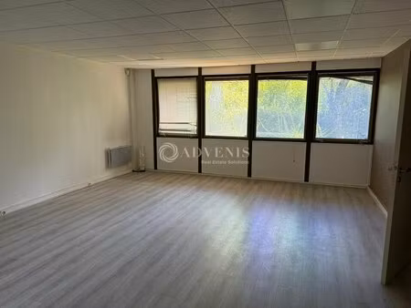 vente bureaux 113 m²