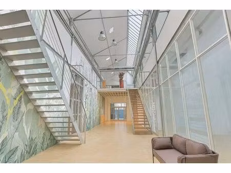 vente bureaux 699 m²