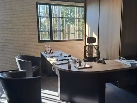 vente bureaux 68 m²