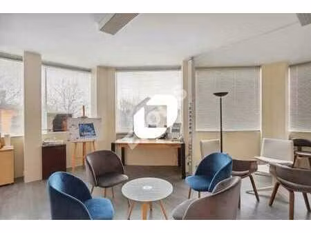 vente bureaux 180 m² à 513 m²