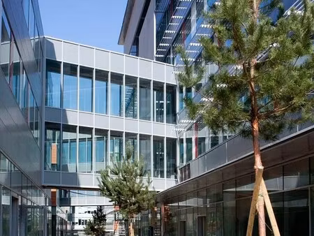 vente bureaux 1 661 m²