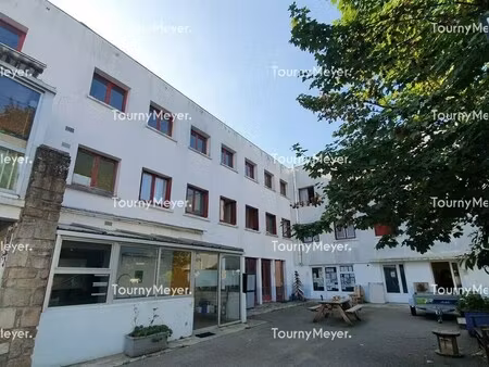 vente commerce 1 900 m²