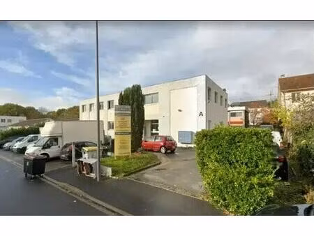 vente bureaux 873 m²