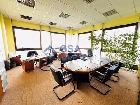 vente bureaux 161 m²