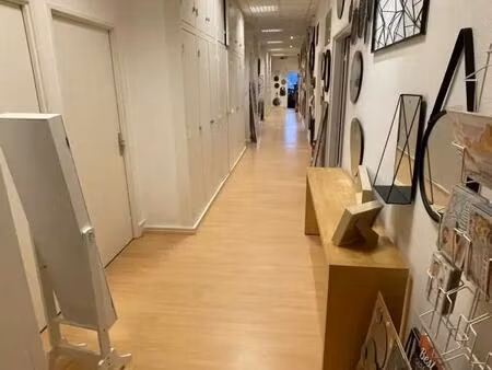 vente bureaux 806 m²