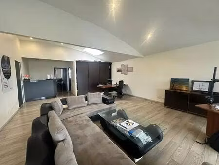 vente bureaux 160 m²