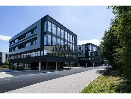 vente bureaux 137 m² à 1 182 m²