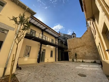 vente bureaux 212 m² à 480 m²