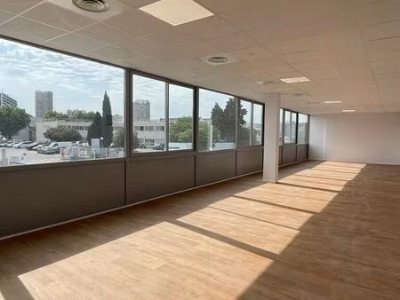 vente bureaux 273 m² à 431 m²
