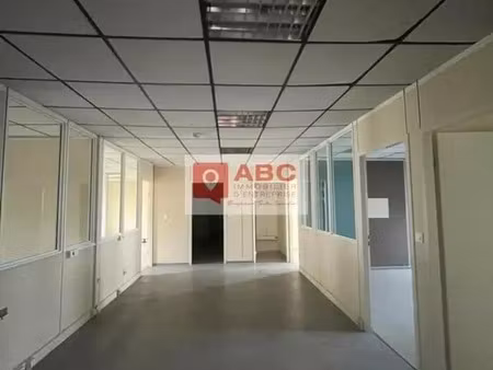 vente bureaux 150 m²