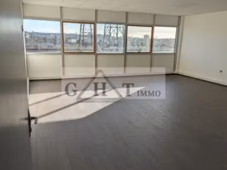 vente bureaux 300 m²