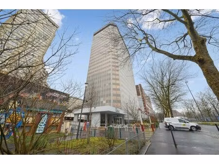 vente bureaux 25 000 m²