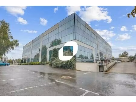 vente bureaux 183 m² à 2 410 m²