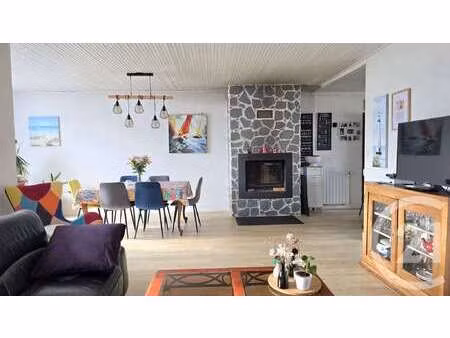 vente maison à vairé (85150) : à vendre / 154m² vairé
