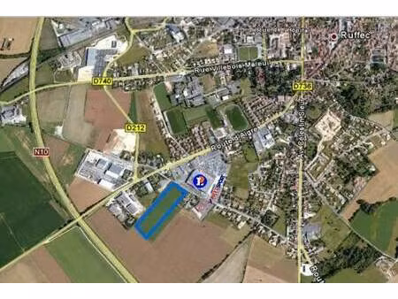 vente terrain ruffec 16700 25904m²