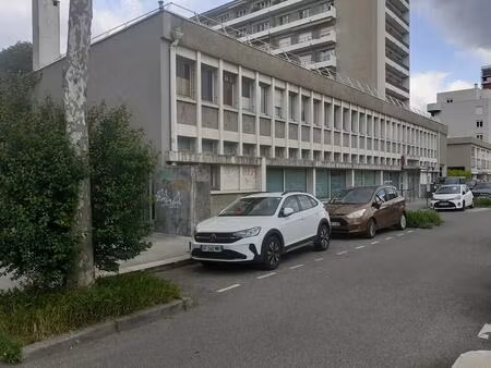 vente bureaux 1 230 m²