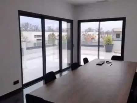 vente bureaux 121 m²