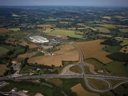 vente terrain 400 000 m²