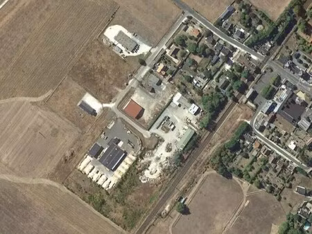vente terrain foecy 18500 40000m²